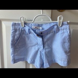 Vineyard Vines shorts